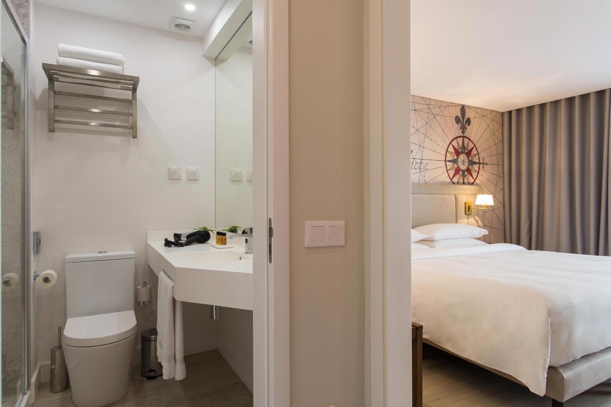 Four Points By Sheraton Sesimbra Exteriör bild